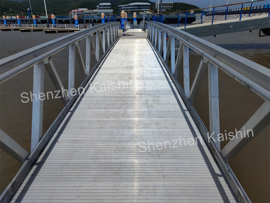 Aluminum Dock Gangway Handrail Marine Dock Ramps For Floating Dock